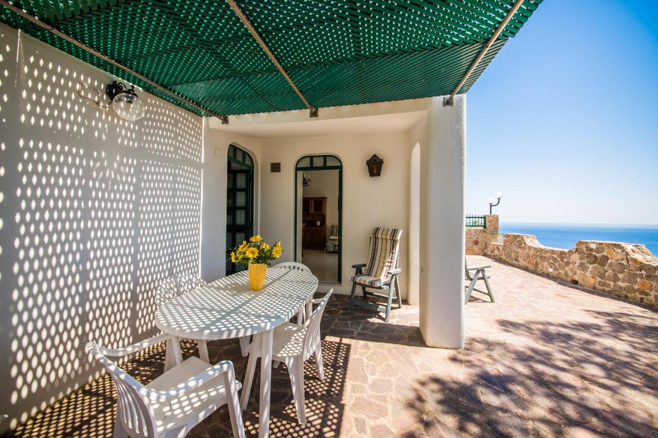 Villa Portysud à Lipari  Extérieur photo